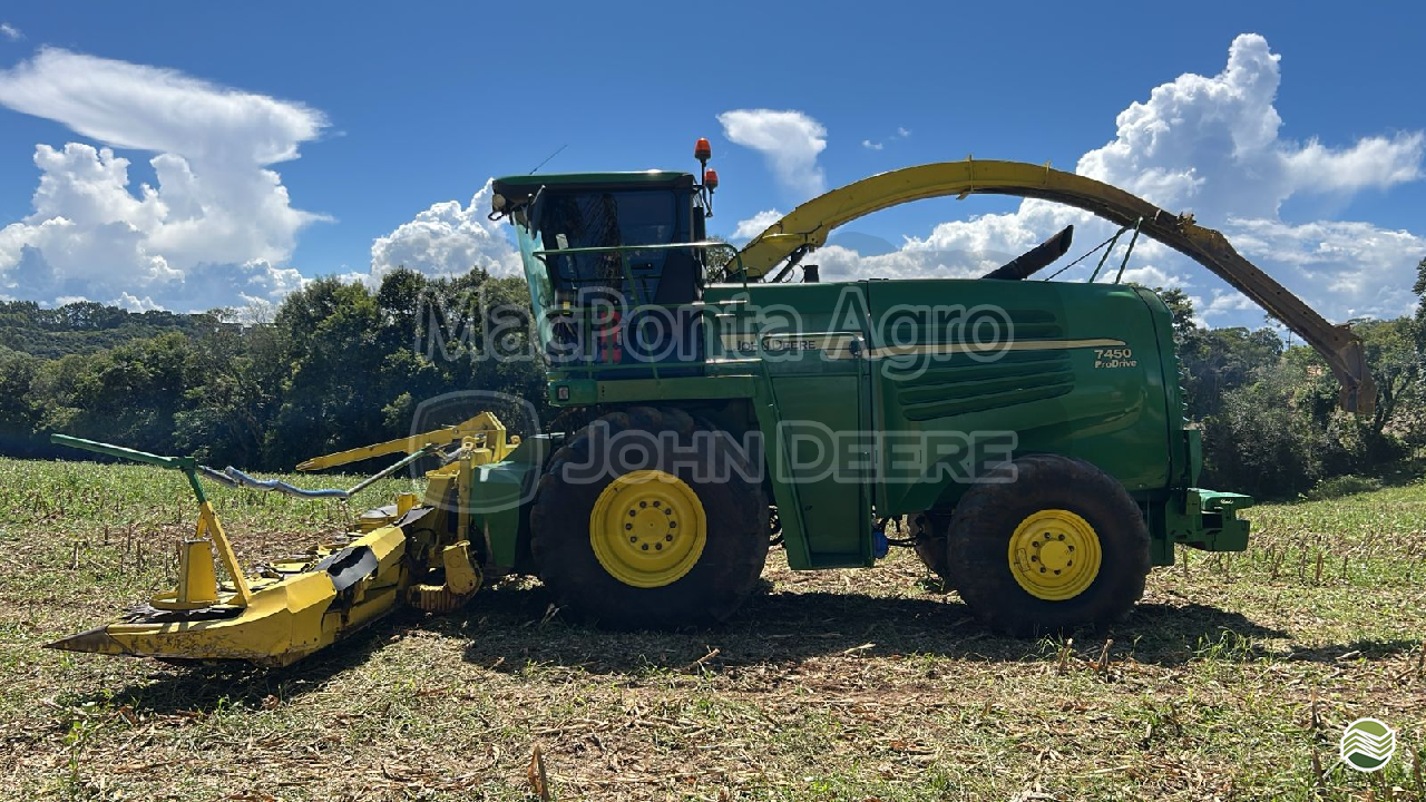 FORRAGEM E FENO JOHN DEERE FORRAGEIRA 7450 MacPonta - John Deere PONTA GROSSA PARANÁ PR